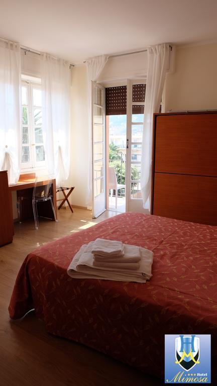 Hotel Mimosa Spotorno Eksteriør bilde